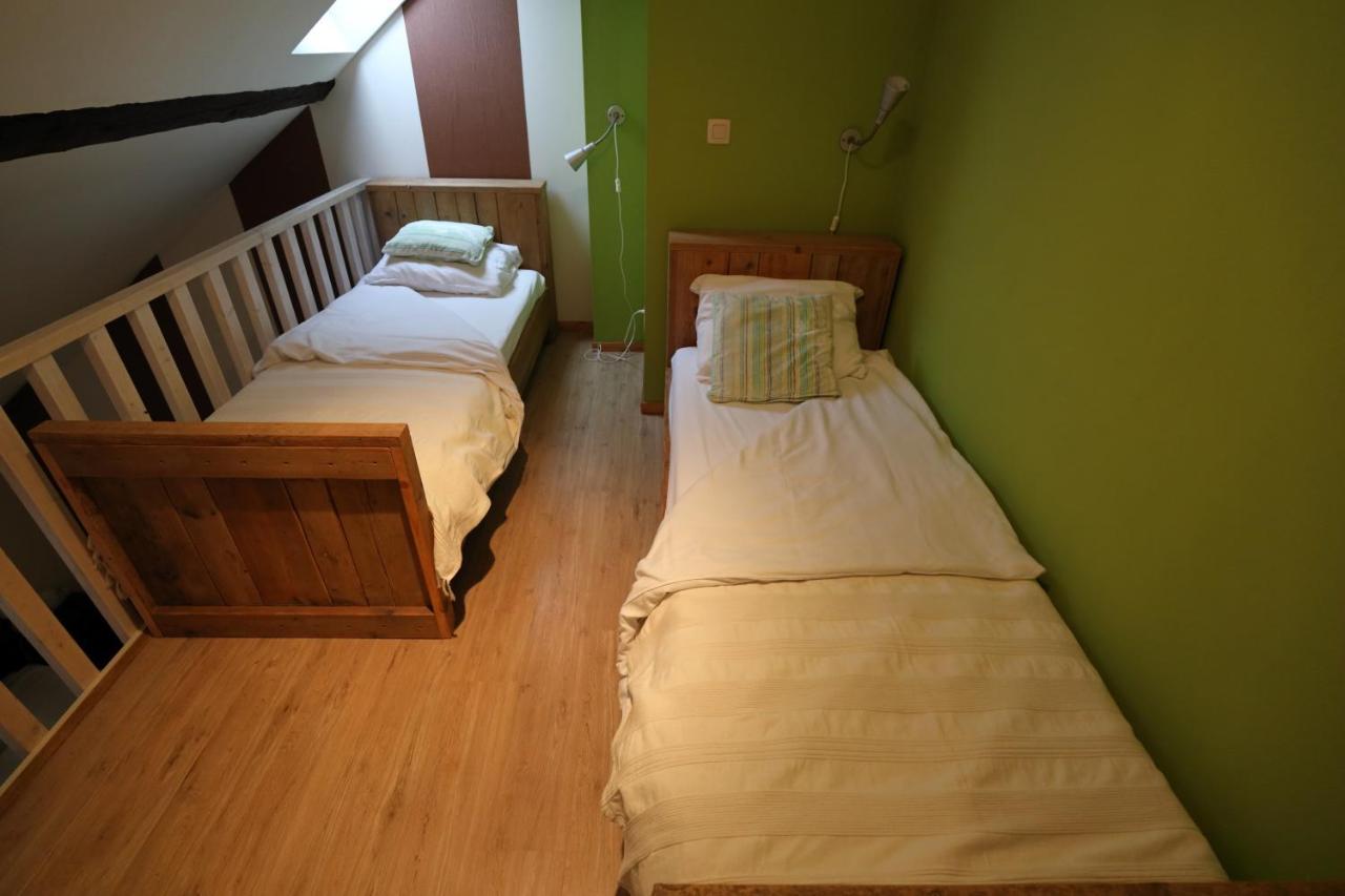 B&B Des4Seigneurs Жедин Экстерьер фото